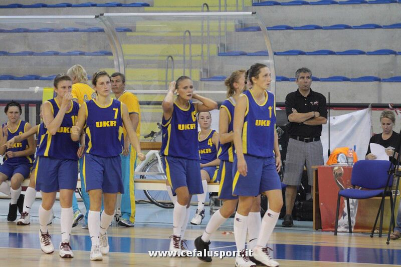 110924 basket 207_tn.jpg